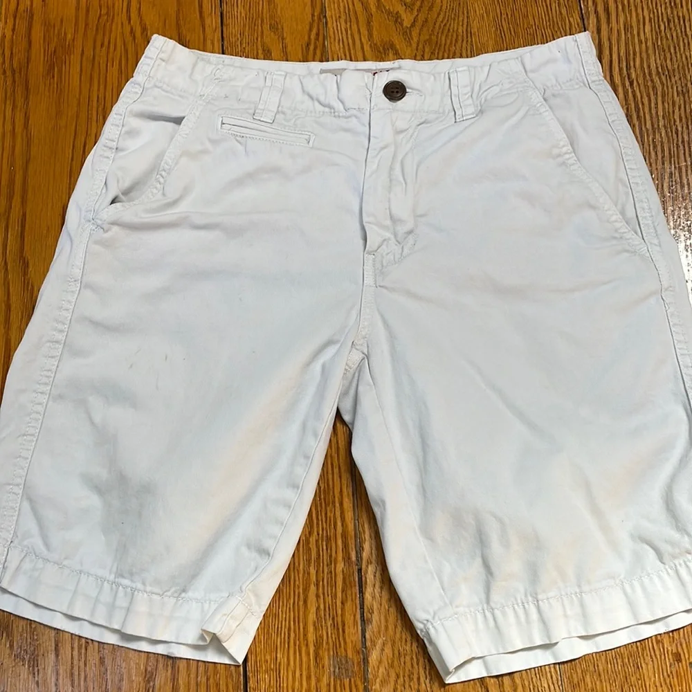 Arizona brand khaki shorts. Size 30.